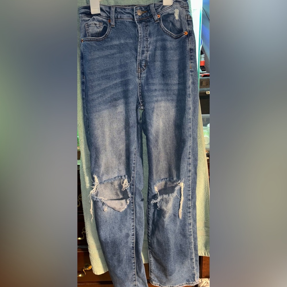 S.O.N.G, 90s boyfriend Jean